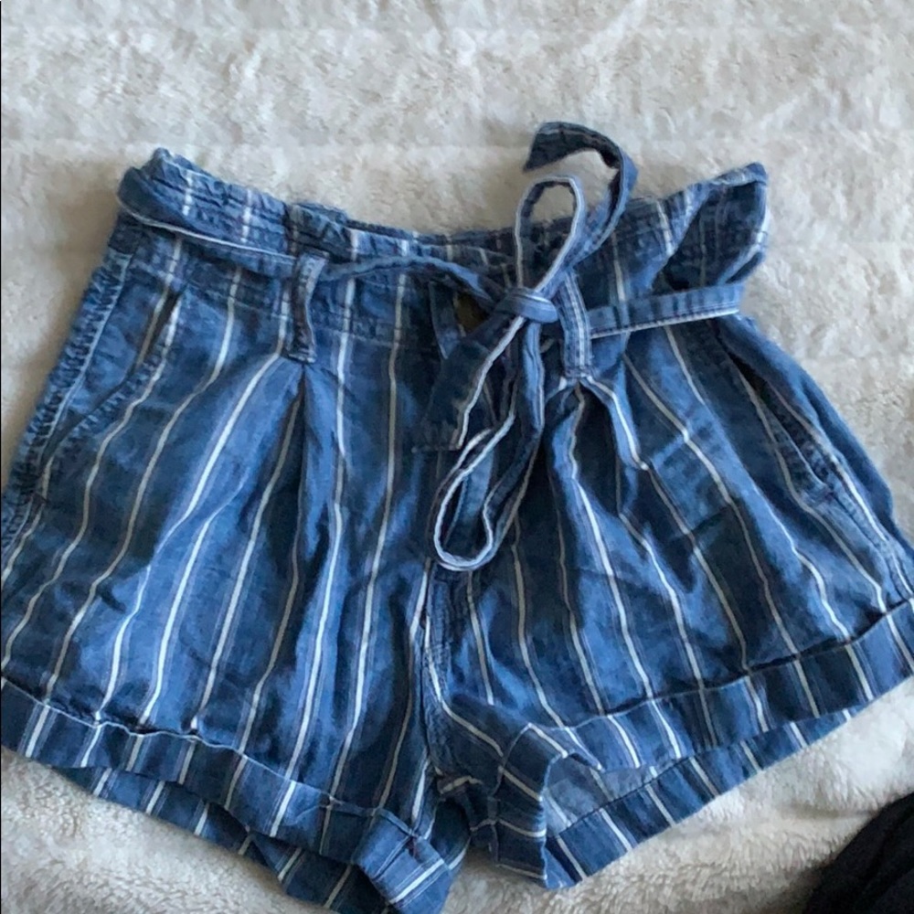 American Eagle shorts size 0